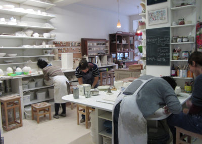 Cours enfant et adulte de céramique à Paris